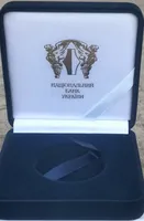 Продам подарунковий футляр із флоку для півунцієвої срібної монети.Колір зелений.