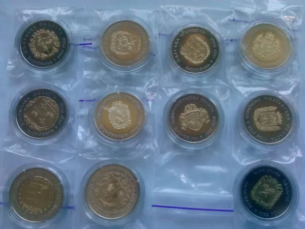 набір монет біметал 5 грн Області  85 років Дніпропетровській області, Київській області, Полтавській область  Київ 1