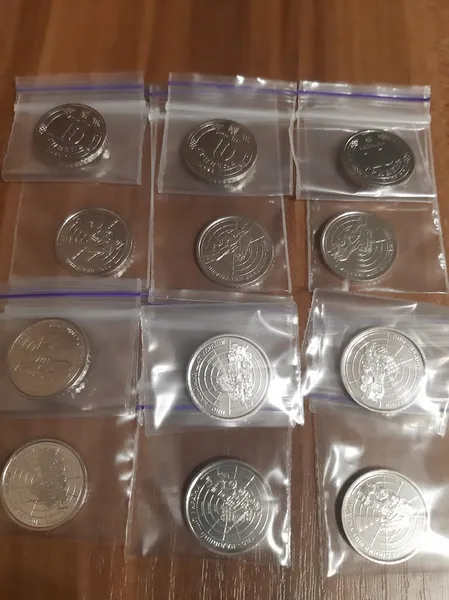 Продам монету ПВО-надежный щит Украины (2023 г.) в зиппакете. В капсуле цена- 20 грн. 1