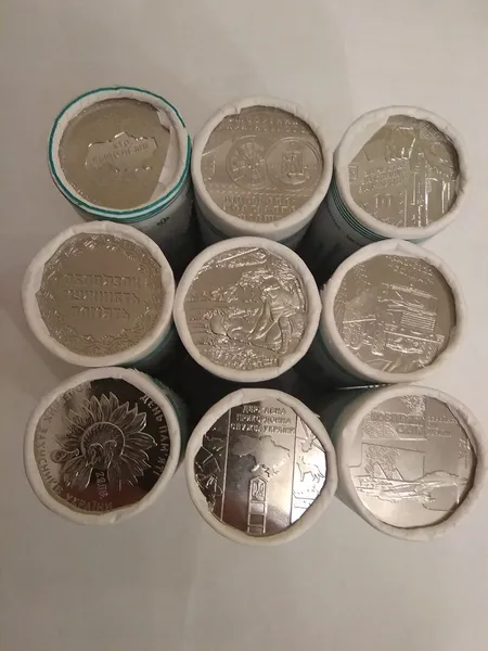 монети 10 грн в ролах по 27 шт 2022 рік ТРО, ССО , ВМС, 2021рік Десантно-штурмові війська, 2020рік Прикордонна служба, Повітряні сили збройних сил, День пам"яті загиблих захисників 2019рік КрАЗ" Солдат", На варті життя, Учасникам бойов.дій, 2018р. Кіборг 1
