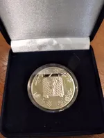 Продам монету Рік Бика у замшевому футлярі