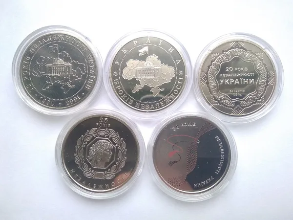 підбірка монет 10, 15, 20, 25 і 30 років незалежності України, 2001 рік, 2006 рік, 2011 рік, 2016 рік і 2021 рік 1